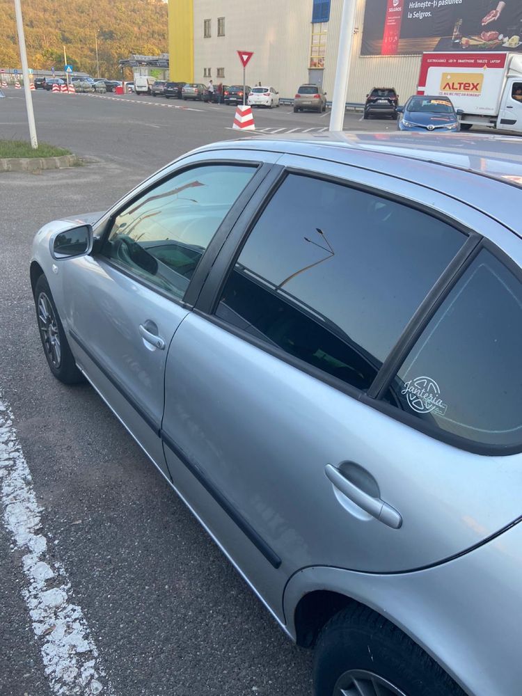 Se vinde seat leon 1m 2001