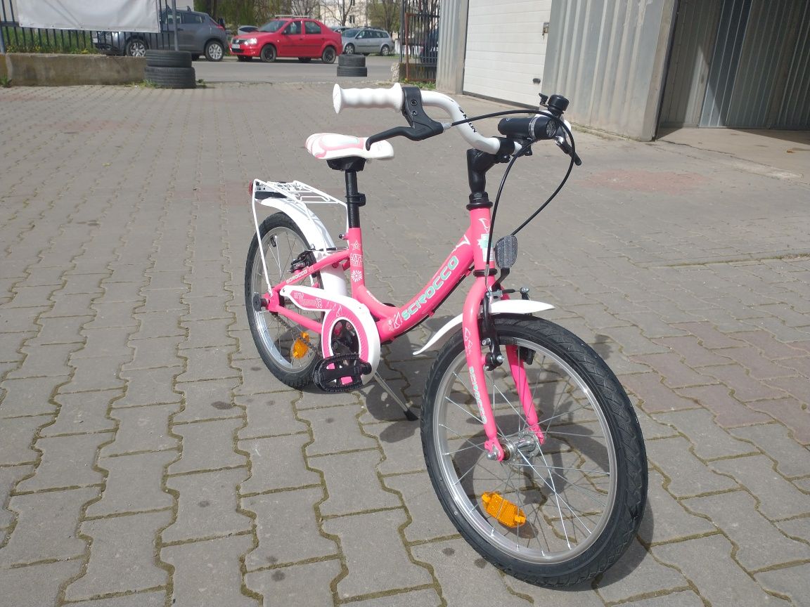 Bicicleta Copii Scirocco 18 Princess
Foarte puțin folosită!
Practic e