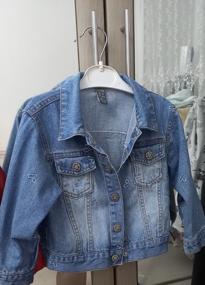 Продам вещи для девочки на 2-3 года