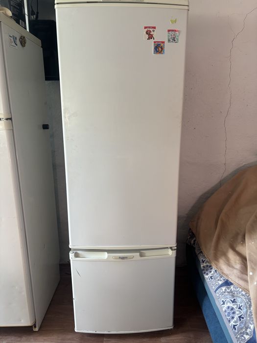 Продам холодилник