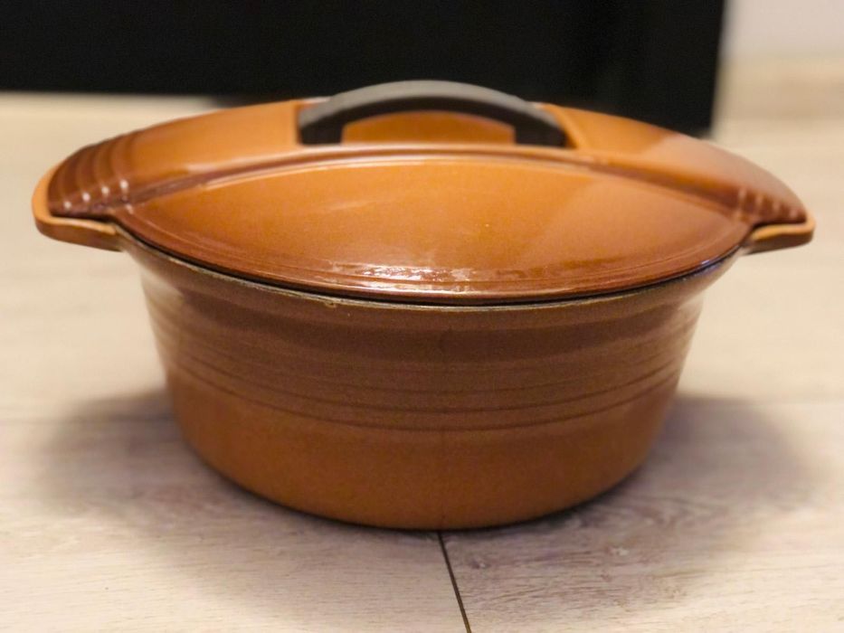 Oala fonta Le Creuset  Futura