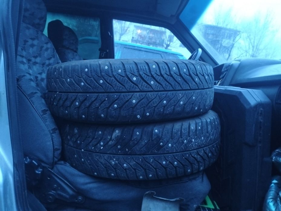 Продам  зимние шины