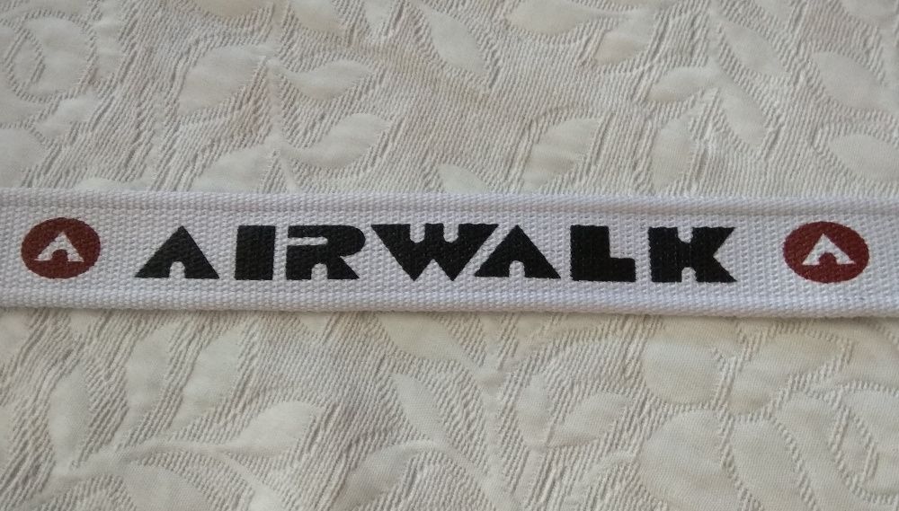 AIRWALK - чисто нов оригинален колан