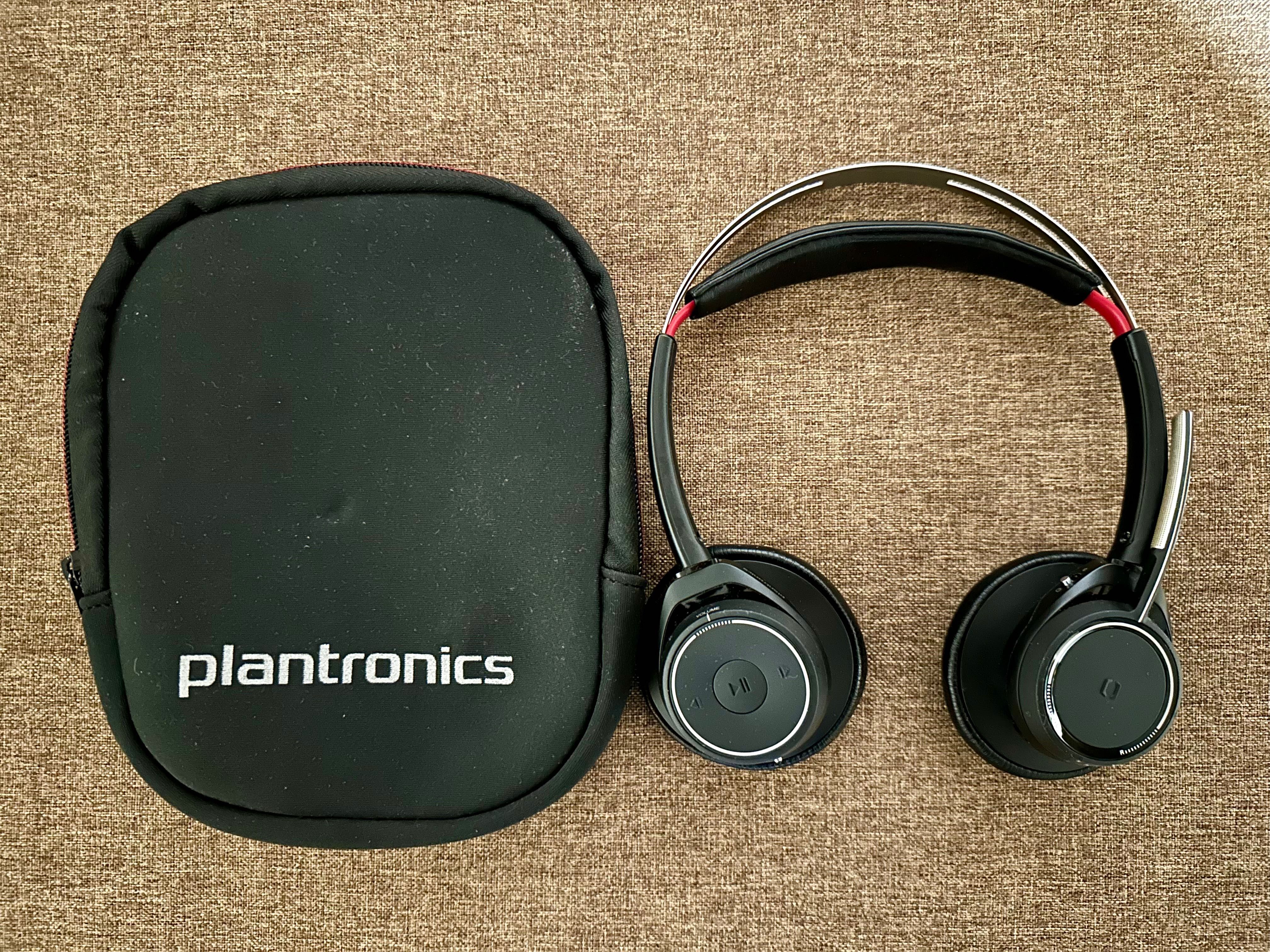 Plantronics Voyager UC, Active Noise Cancelling