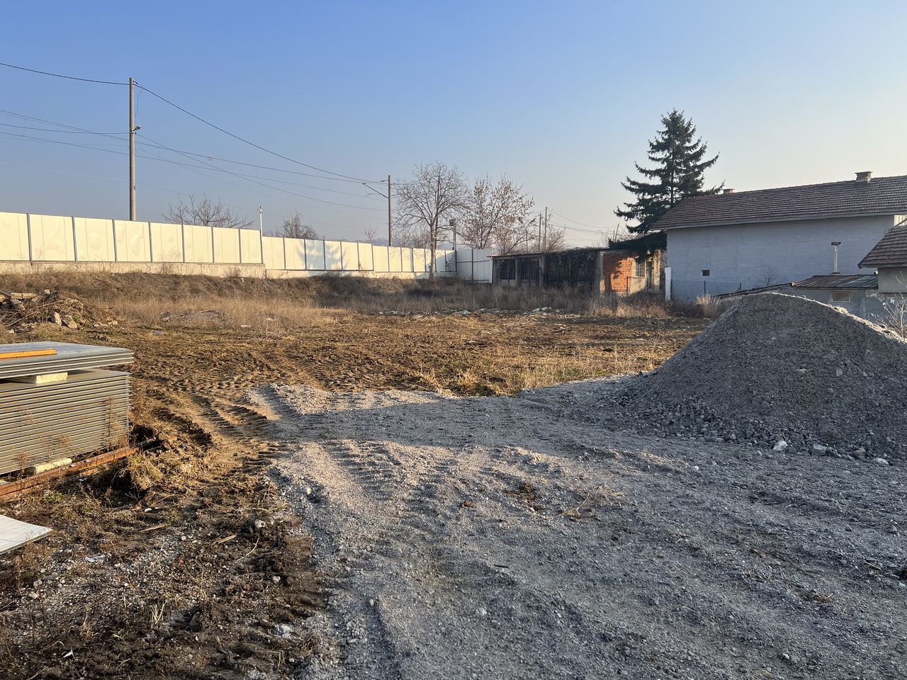 Продава се Парцел в София, Медицинска академия - 1700 кв.м за 262 €/кв.м - Снимка #4