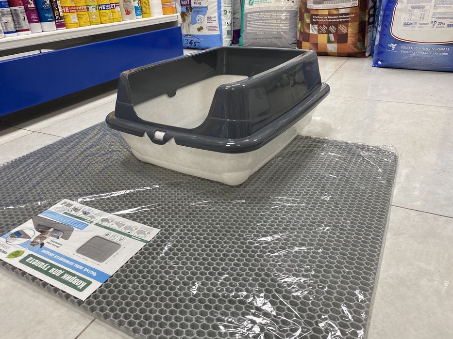 Коврик под лоток!