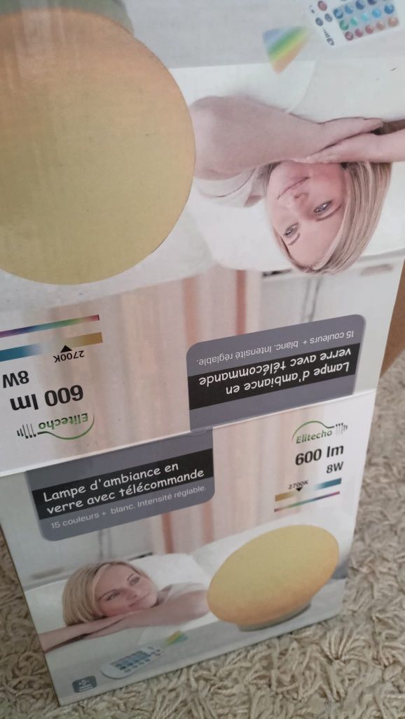 Veioza ambientala cu telecomanda