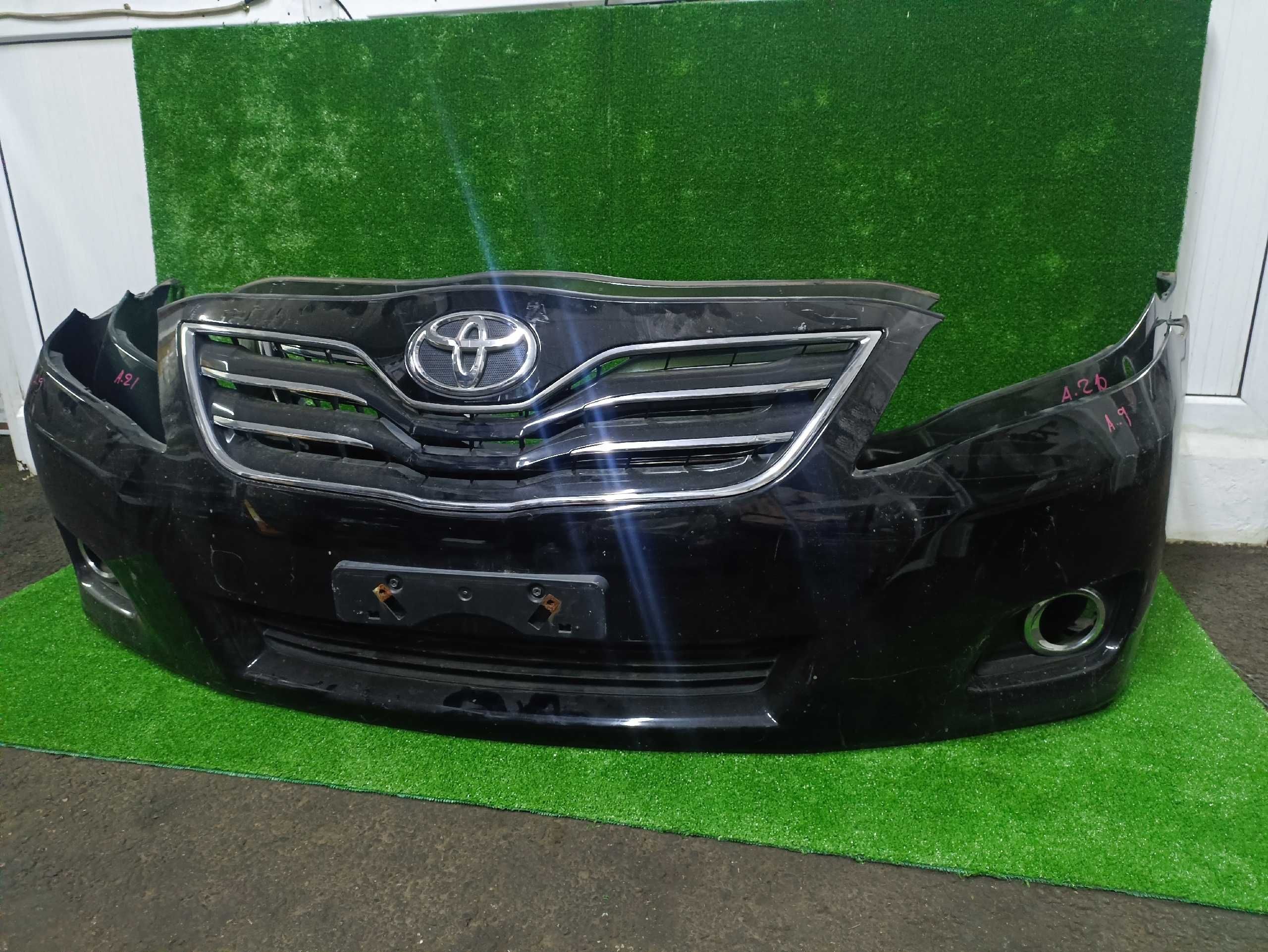 Оригинальный бампер от Toyota Camry 45, привозной из Японии