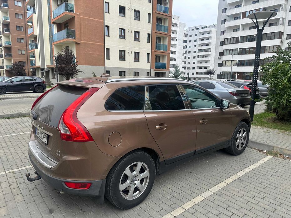 Volvo XC 60 2010 Summum  D5 2.4 diesel 205 cai