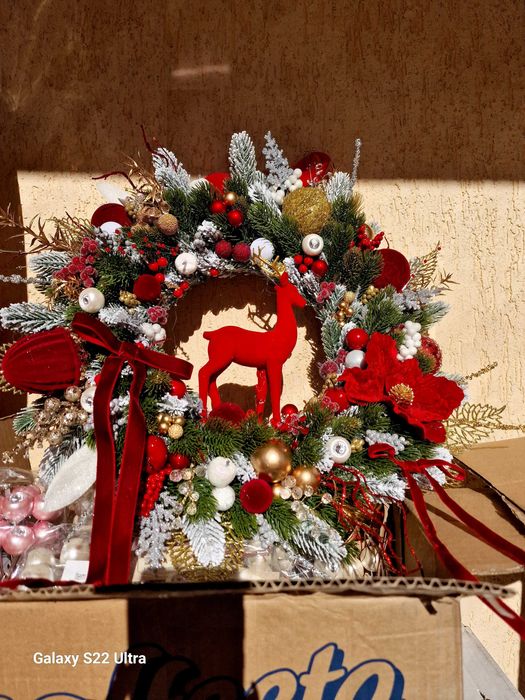 Aranjamente de Crăciun realizate manual