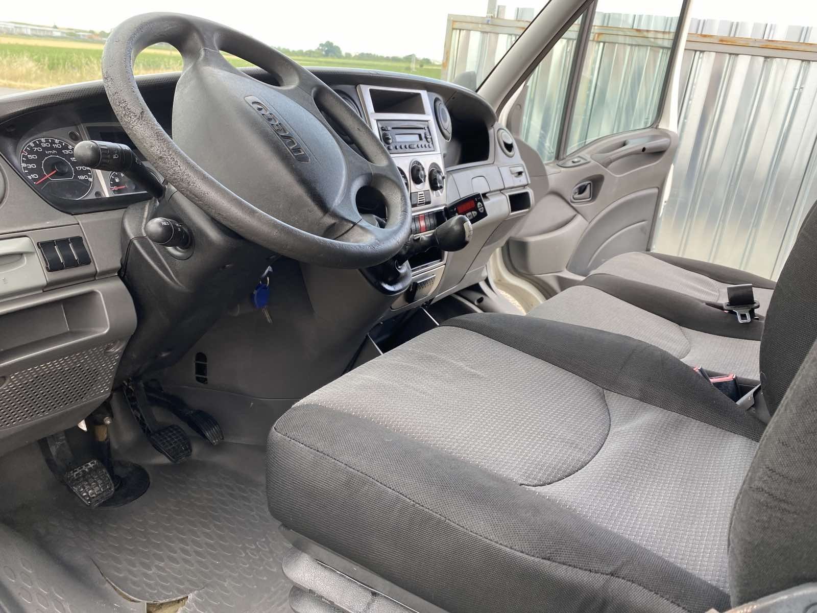 Iveco Daily 35C13 2.2 d 2011г