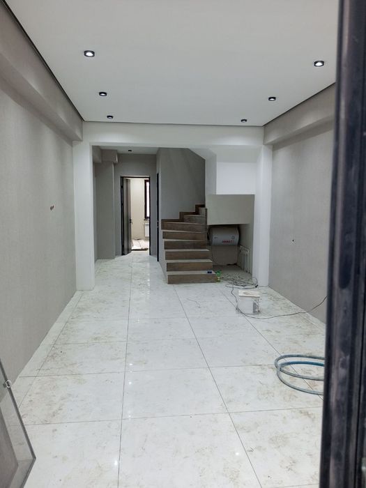 Сотилади Продаётся Дом Яккасарай махалля Конституция 1 сотка 2 этажа