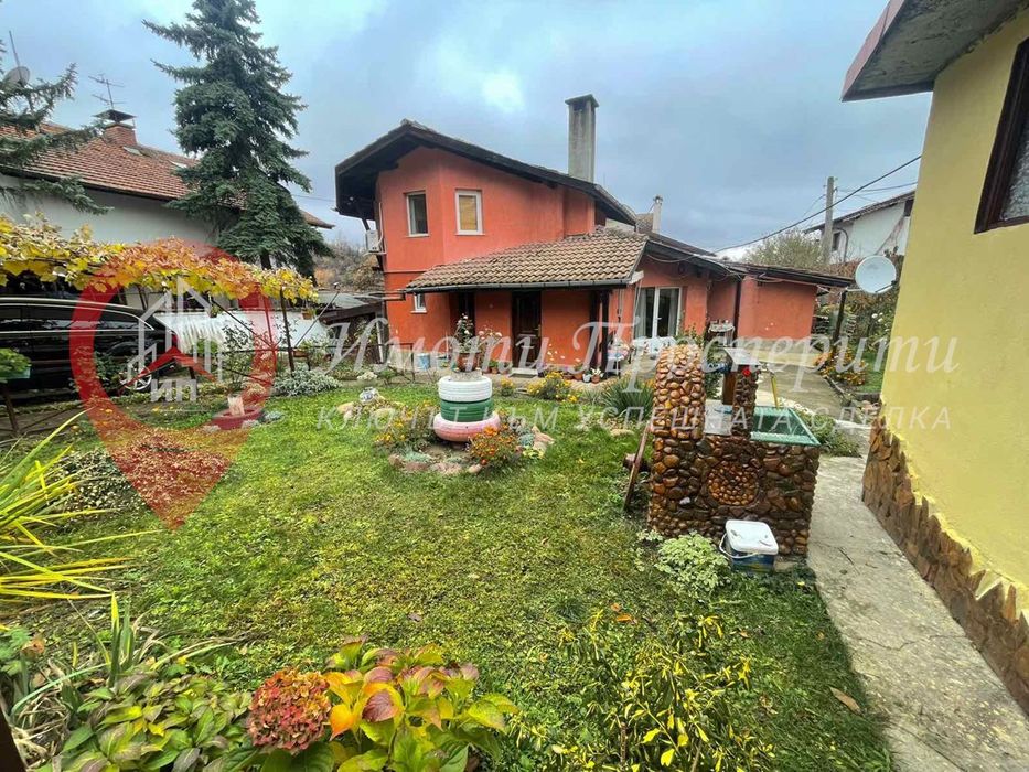 Къща в Перник, област-с.Рударци площ 98 цена 250000