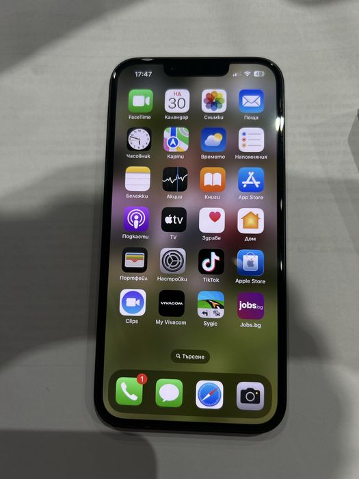 Телефон iPhone 13 128 GB