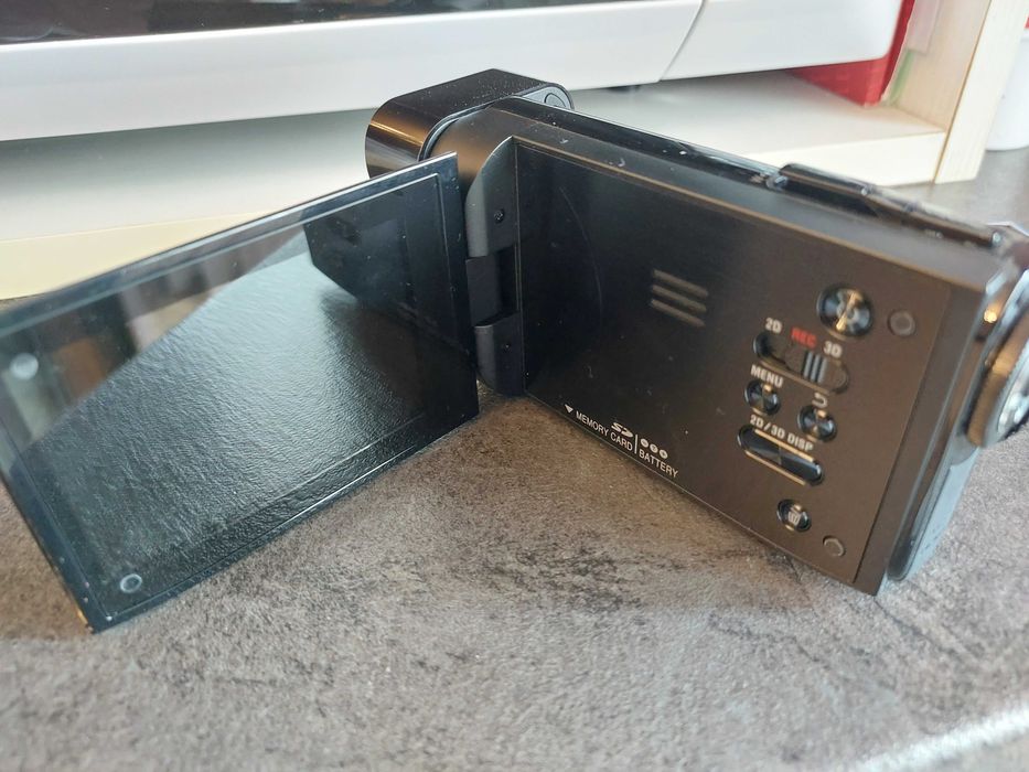 Camera video HD 3D LG IC330 1920 x 1080