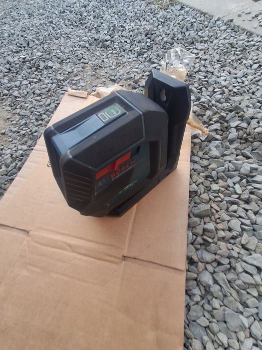 Laser BOSCH Profesional GLL 2-15 G.