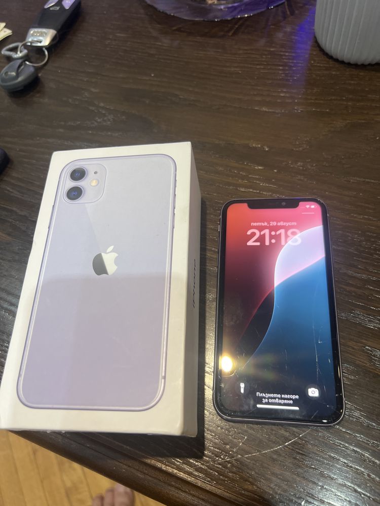 Iphone  11 лилав