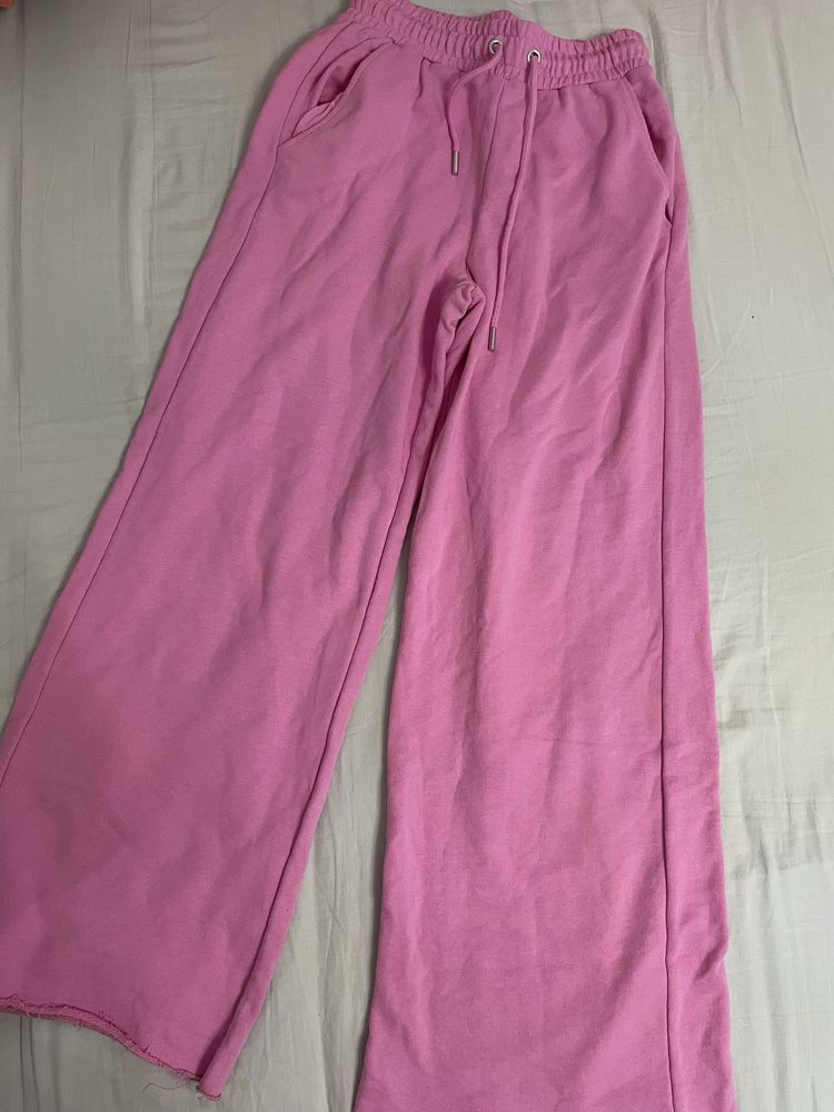 pantaloni de trening roz