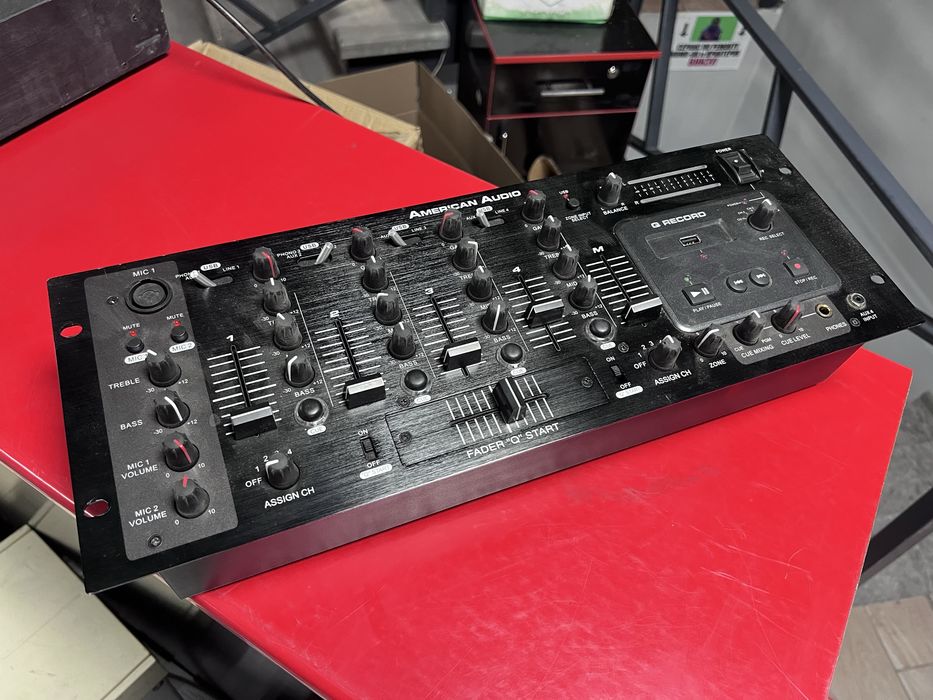 Микшер DJ American Audio оригинал б/у
