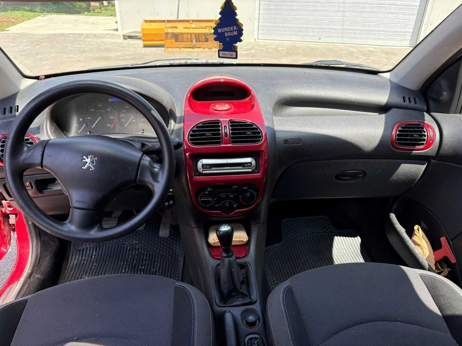 Vând Peugeot 206 diesel