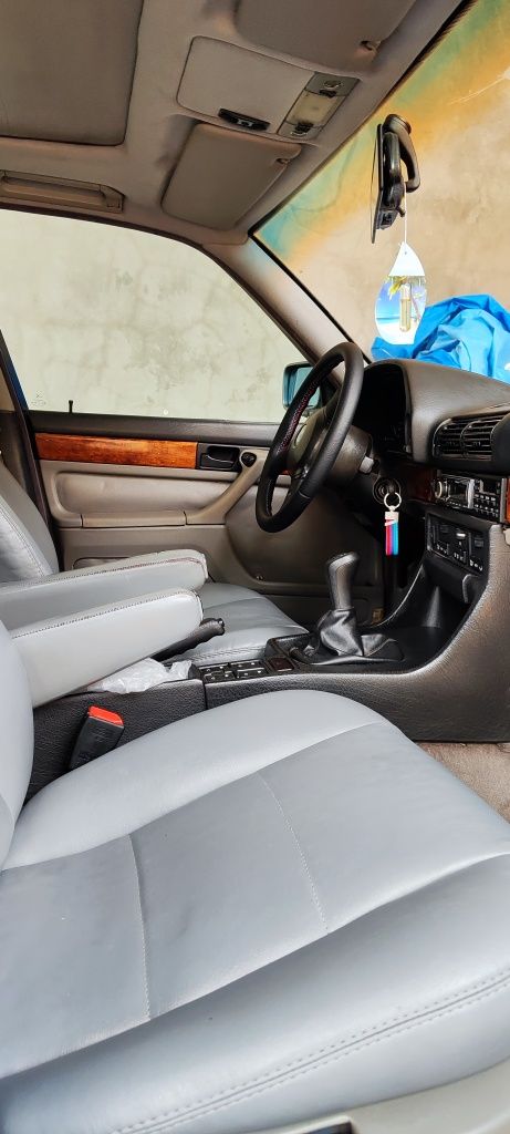 BMW 7 seria 32 dvigatel m3.5