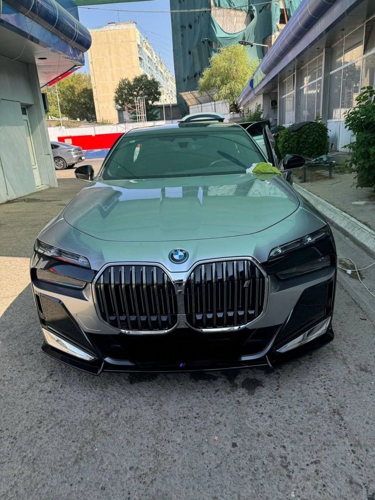 BMW i7 50L Leading eDrive 2023