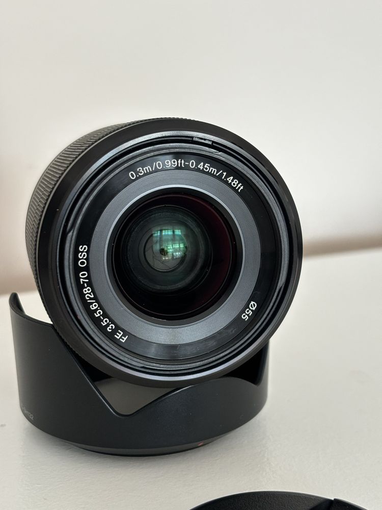 Продавам обектив Sony E-mount FE 3.5-5.6/28-70 OSS