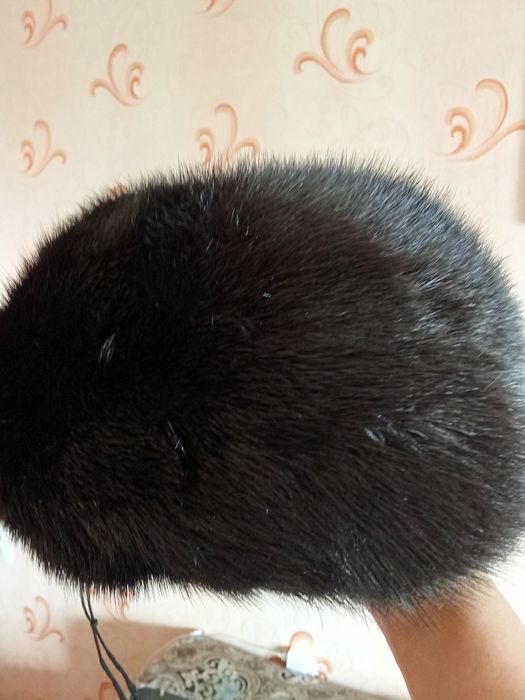 Норковый берет(почти новый)