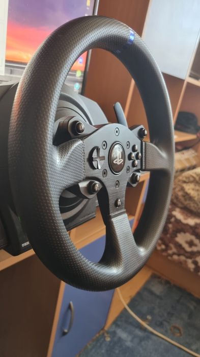 Thrustmaster T300