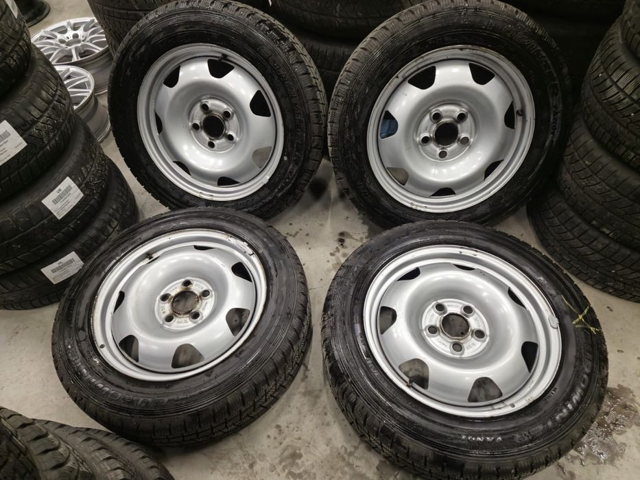 Jante otel Vw Transporter T5 T6 R17 anvelope iarna 215 60 17C DOT 2024