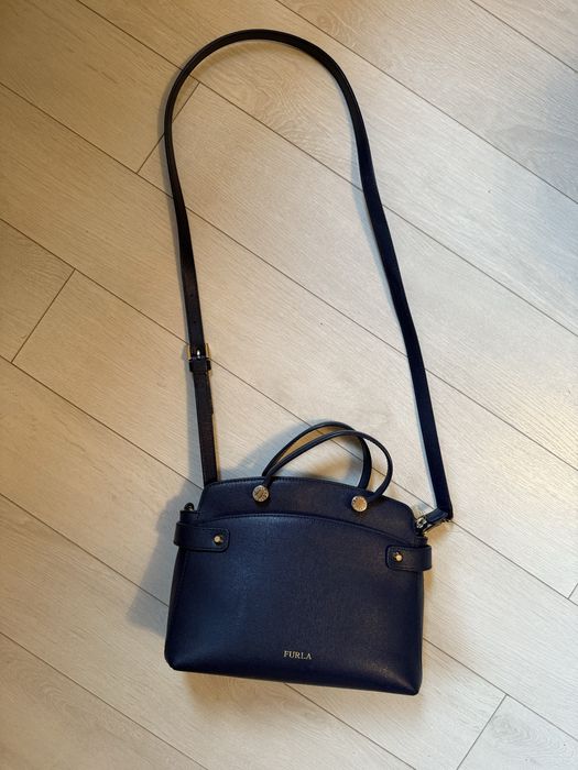 Продавам чанта Furla