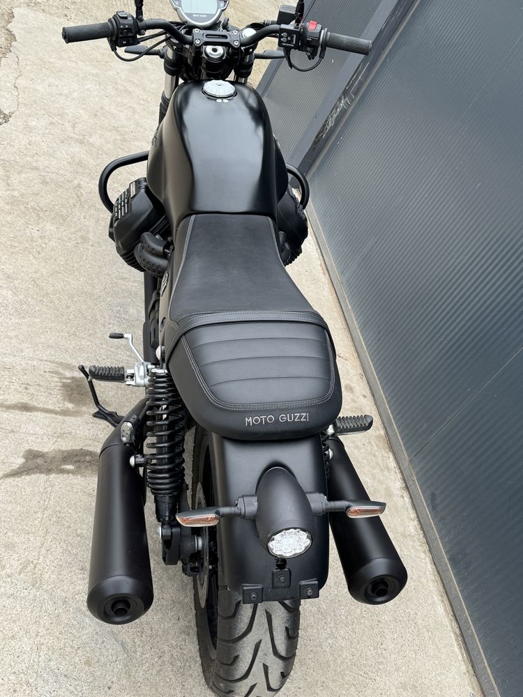 Moto Guzzi V 7 Editie Aniversara 2021