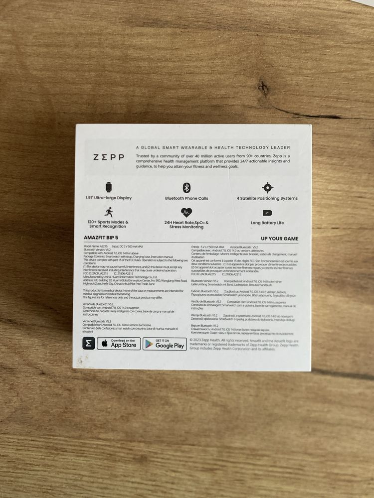 Часы Amazfit Bip 5