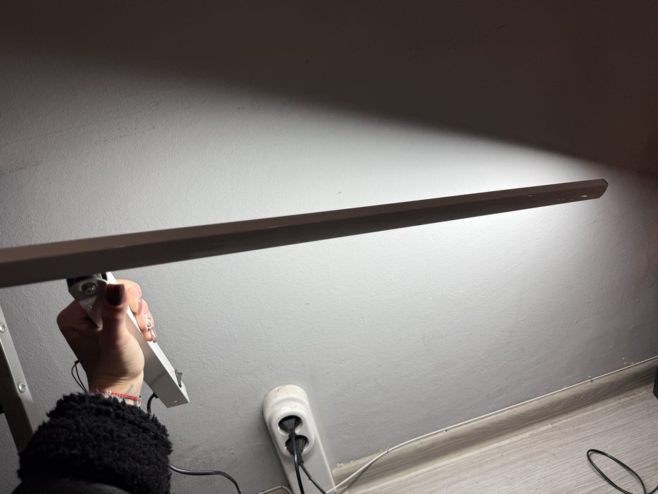 Настолна лампа за маникюр или друга дейност