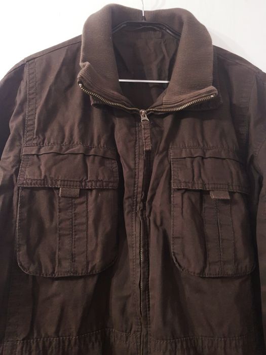 Geaca maro groasa barbati si geaca denim albastruEsprit