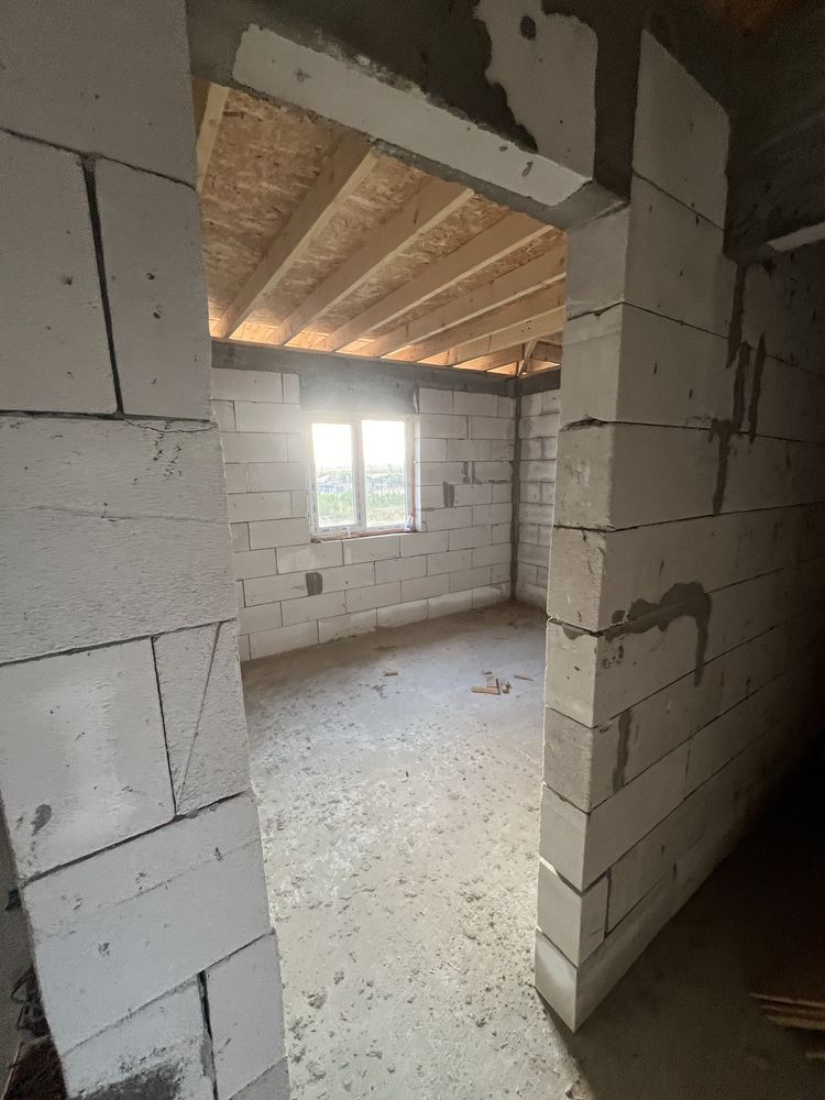 Casă 80 mp + teren 405 mp în Corbu – ideală locuit/investiție