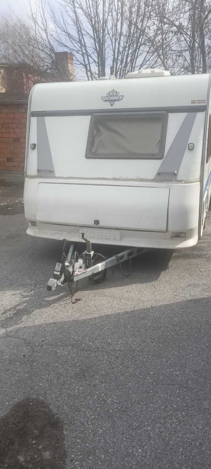 Каравана Hobby de lux 10