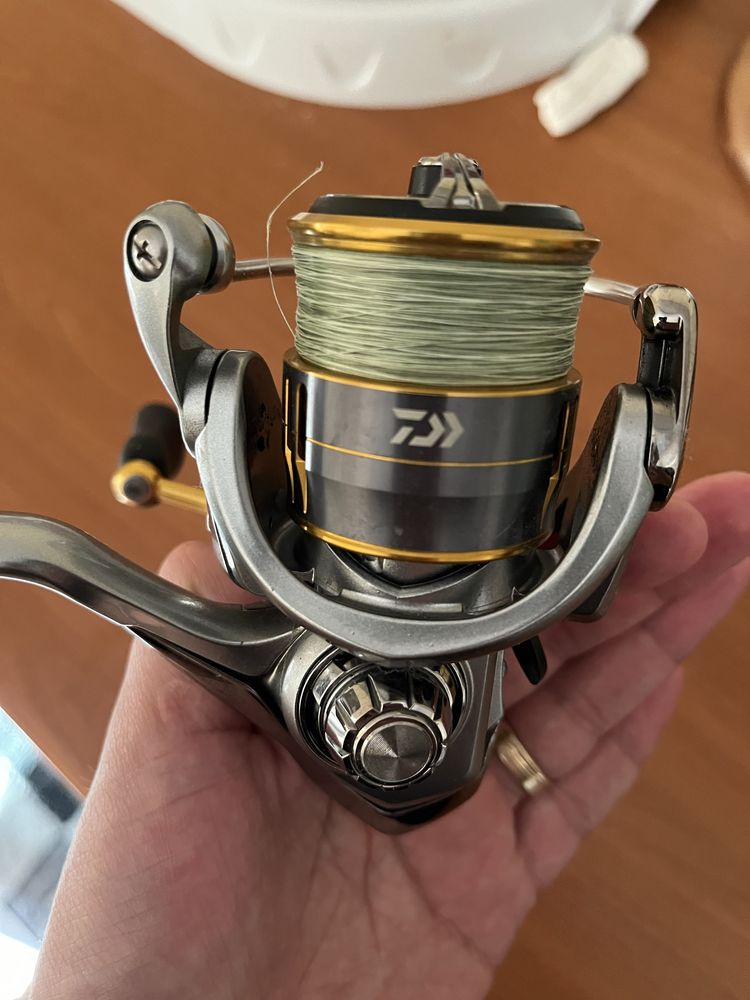 Mulineta Daiwa Freams LT 2000S