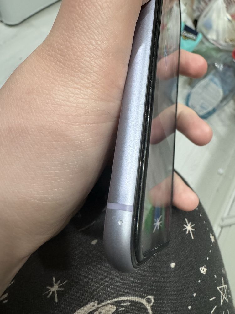 Iphone 11, Б/У, фиолетовый