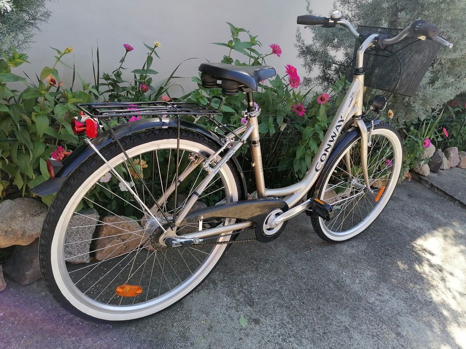 Bicicletă damă CONWAY,roti 26,cu 3 vit ,frână picior !