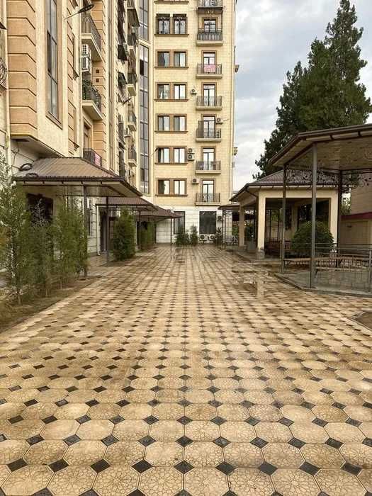 Yunsobod tumani 2 xona sotiladi