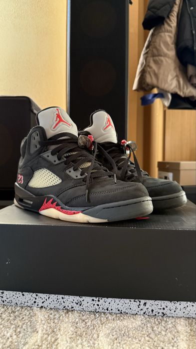 Nike Air Jordan 5 Gore Tex Off Noir - 42