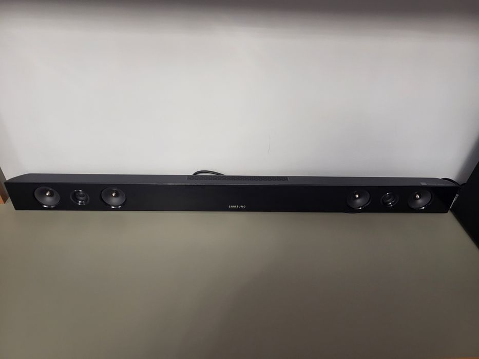 Soundbar Samsung HW-F450, Wireless Subwoofer