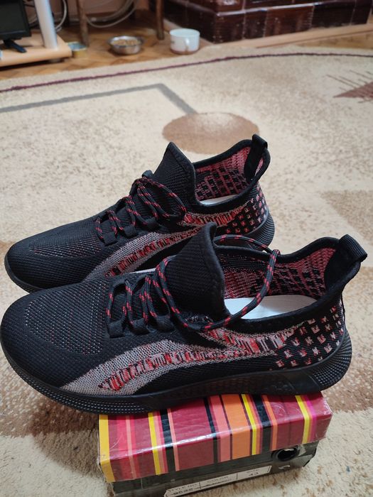 Adidasi Battisto Lascari, noi in cutie nr.43(brant 27,5 mm)