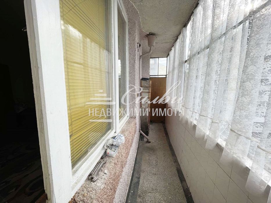 Четиристаен ТУХЛЕН апартамент - кв. Добруджански