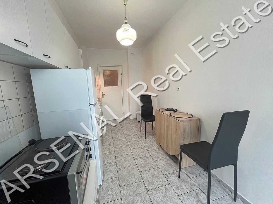 Дава се под наем Двустаен апартамент в София, Център - 73 кв.м за 530 € - Снимка #3