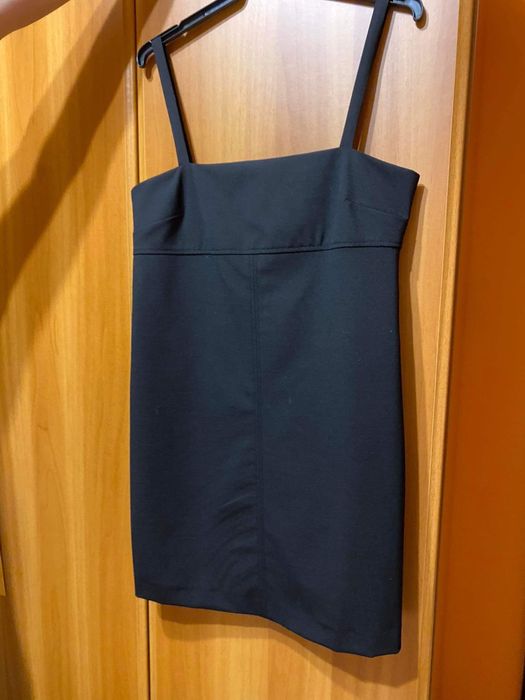 Чисто нова рокля Mango с етикет