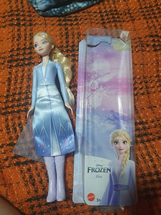 Эльза из Холодное сердце  Mattel