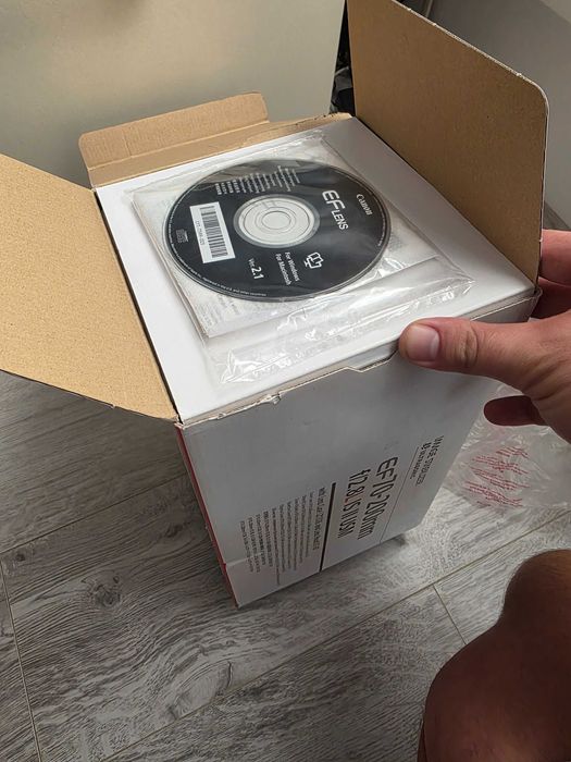 Canon EF 70-200mm f/2.8L II USM – Изключително запазен