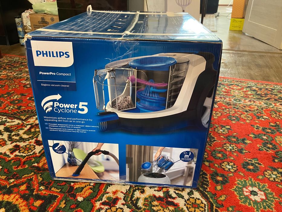 Продам новый пылесос филлипс, привезенный с Дубая